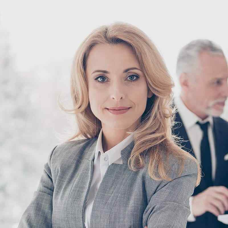https://modernadworks.com/wp-content/uploads/2019/04/img-people-05.jpg
